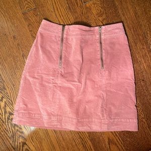 Madewell blush pink skirt with front zippers detail; size 00